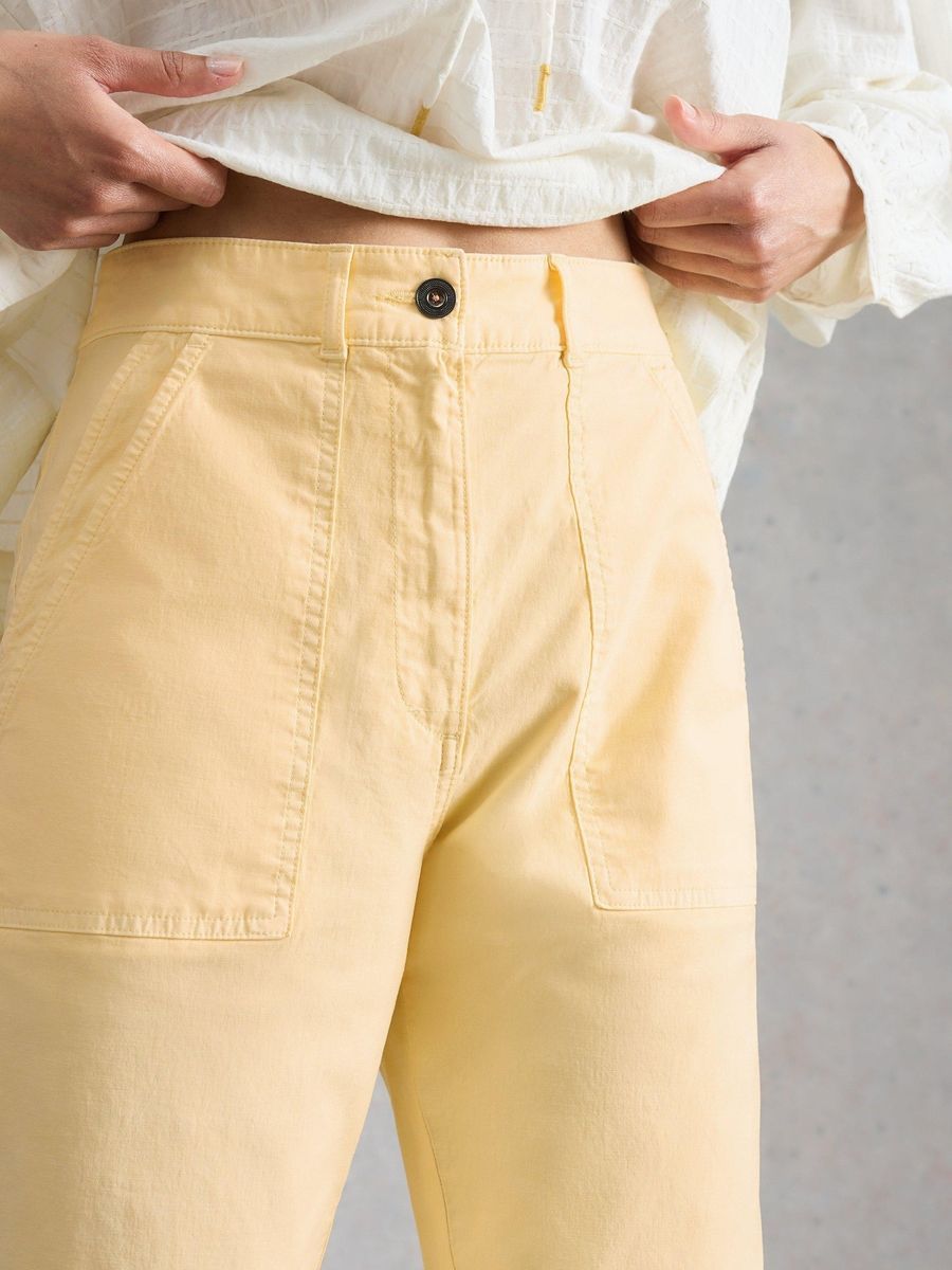 Hoch taillierte Baumwoll-Chino-Hose