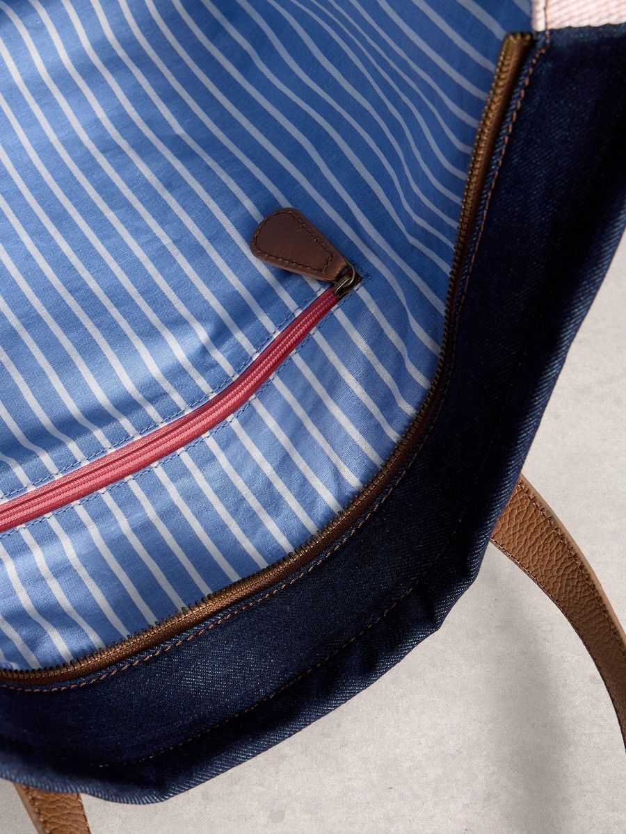 Großer Denim-Shopper mit hellbraunen Henkeln