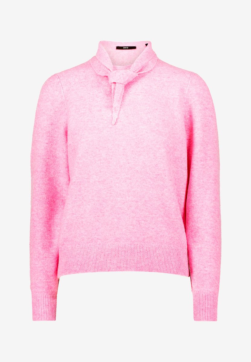 Pullover mit integriertem Strickhalstuch