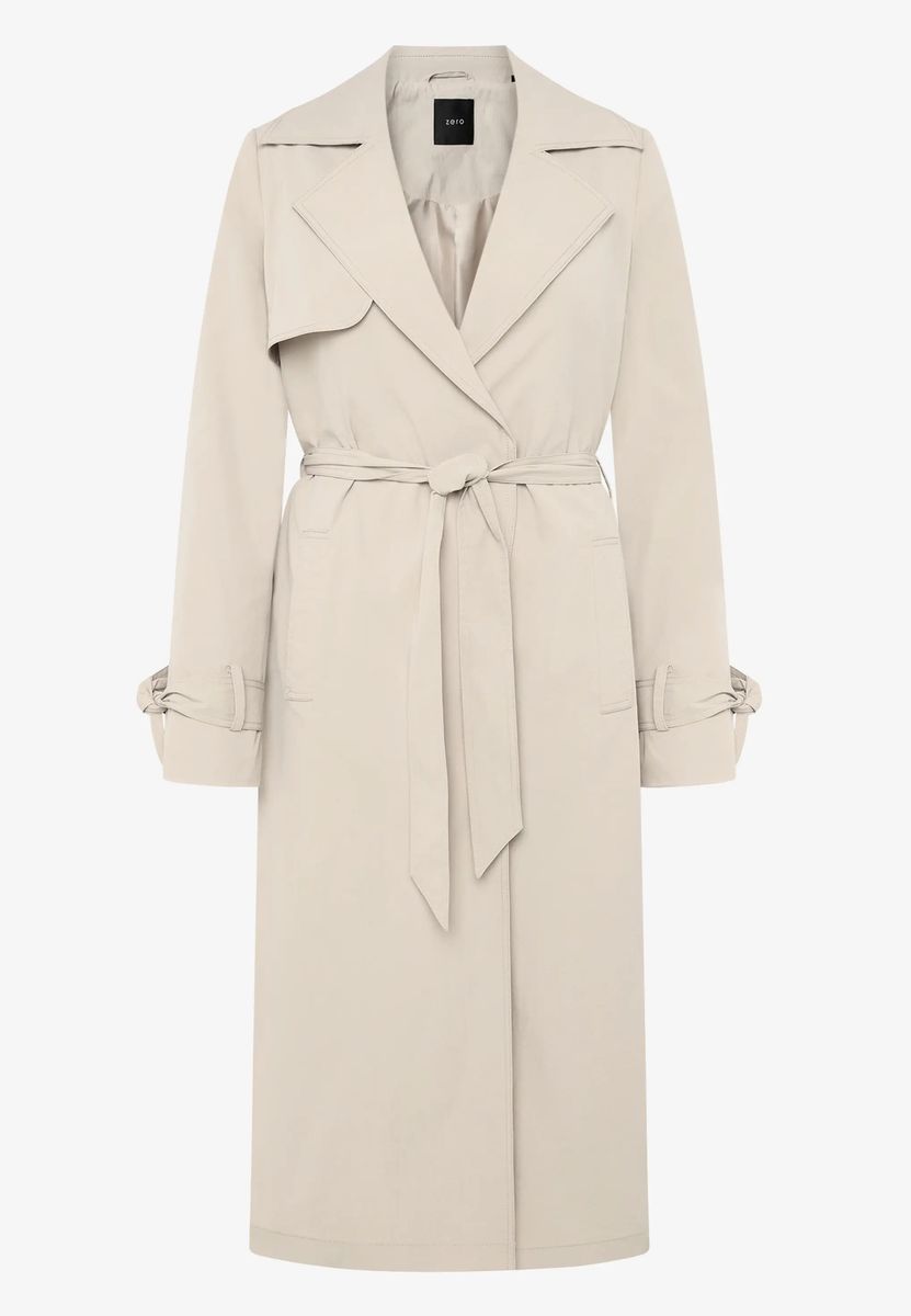 Fließender Trenchcoat mit Bindegürtel