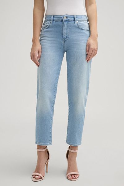 Tapered Jeans mit hoher Taille