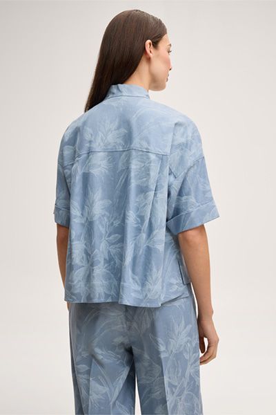 Florale Bluse mit Stehkragen