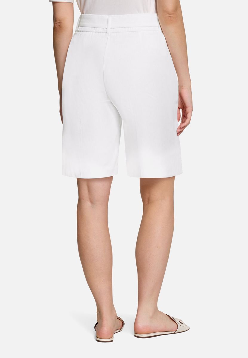High-Waist-Shorts mit Bundfalten