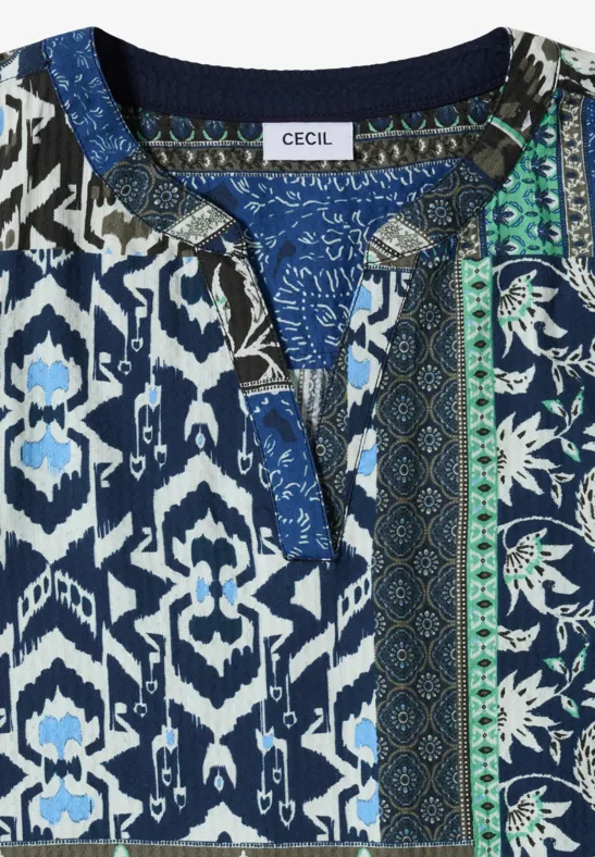 Gestuftes Seersucker-Kleid mit Patchwork-Print