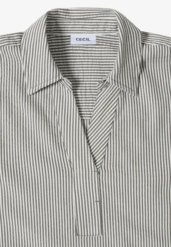 Gestreiftes Seersucker-Stufenkleid mit Hemdkragen