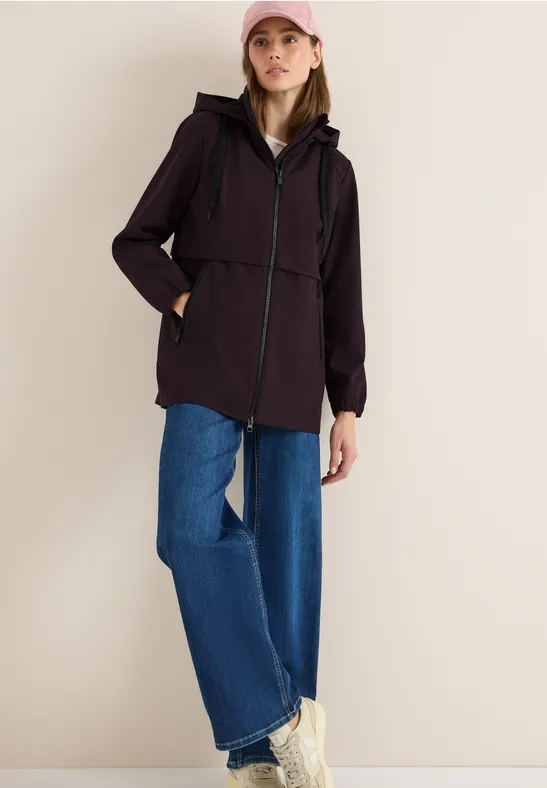 Sportliche Kapuzen-Utility-Jacke