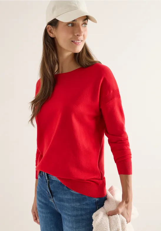 Feinstrickpullover mit U-Boot-Ausschnitt