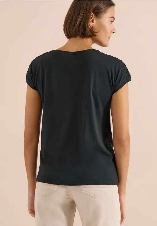 Kurzarmshirt mit U-Boot-Ausschnitt und Raffung