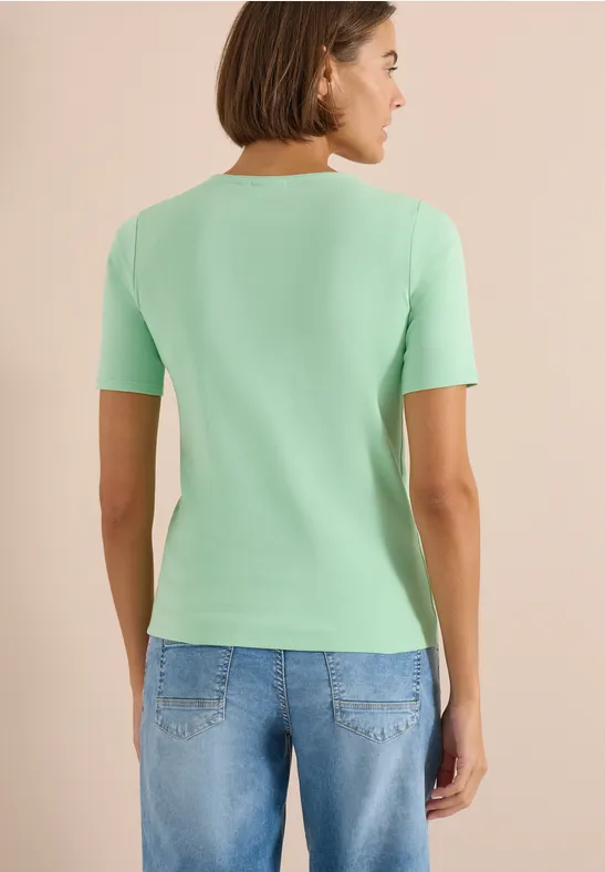 Weiches Basic-T-Shirt mit V-Ausschnitt