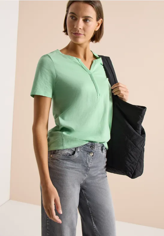 Kurzarmshirt mit Split-Neck aus Baumwolle