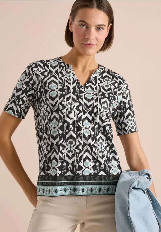 Printshirt im femininen Tunika-Look