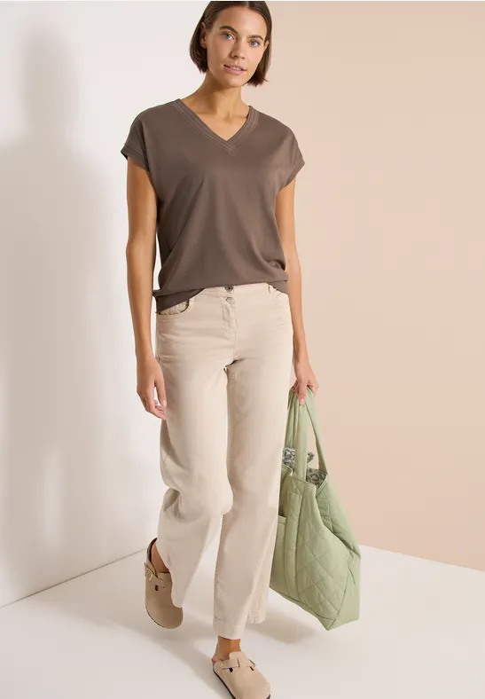 Weiches V-Neck Shirt aus Modalmix