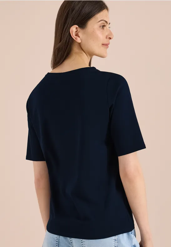 Weiches Shirt mit U-Boot-Ausschnitt