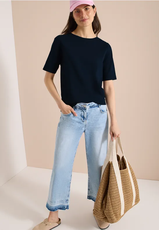 Weiches Shirt mit U-Boot-Ausschnitt