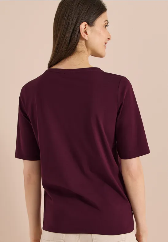 Klassisches Jerseyshirt mit U-Boot-Ausschnitt