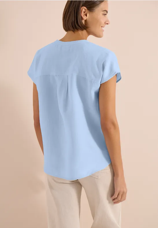 Lockeres Leinenmix-Top mit Split-Neck