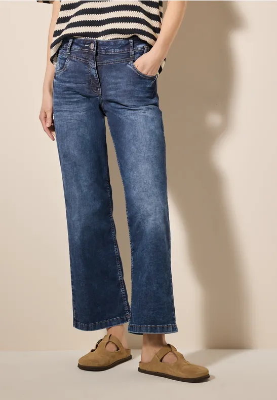Weite High-Waist-Jeans