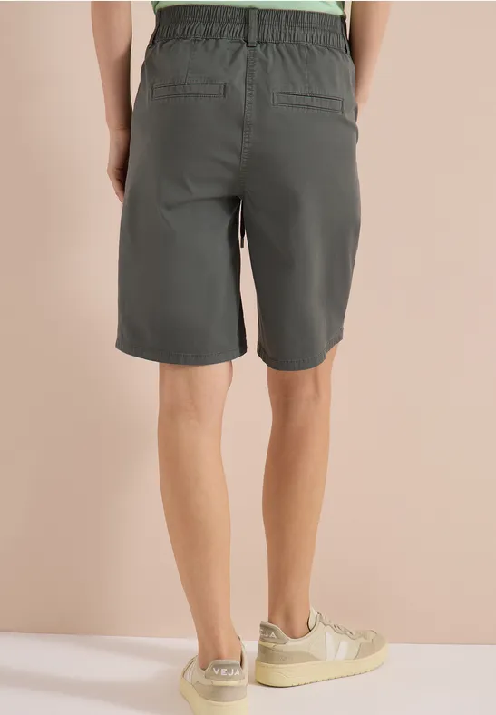 Lässige Twill-Shorts mit geradem Bein