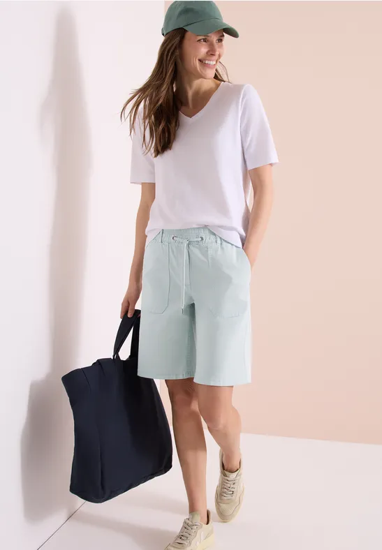 Straight Leg Twill Casual-Shorts