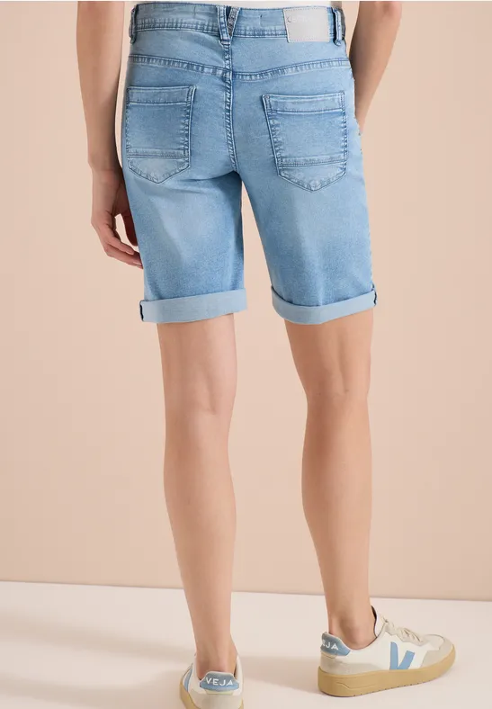 Schmale Denim Bermuda-Shorts