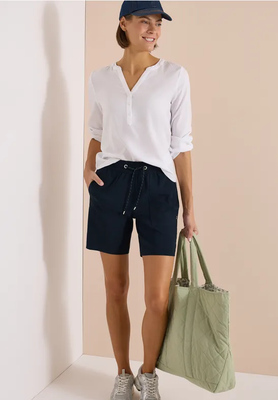 Gerade Shorts im Chelsea Style