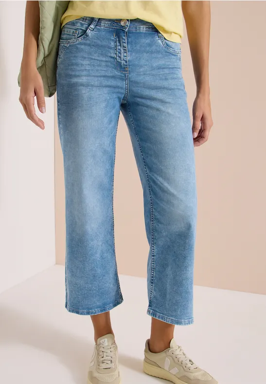 7/8 High-Waist Jeans mit weitem Bein