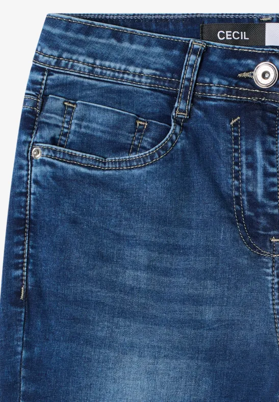High Waist Slim Leg Jeans