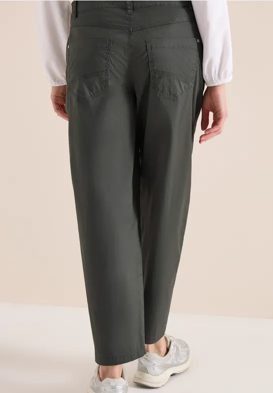 Mid Waist Barrel-Leg Hose