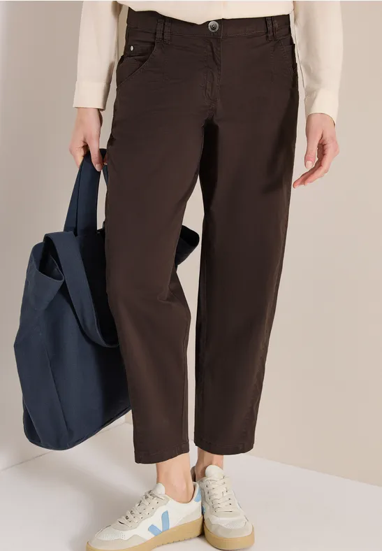 Mid Waist Barrel Leg Hose