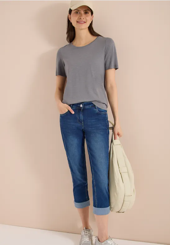 Legere Straight Leg Cropped Jeans