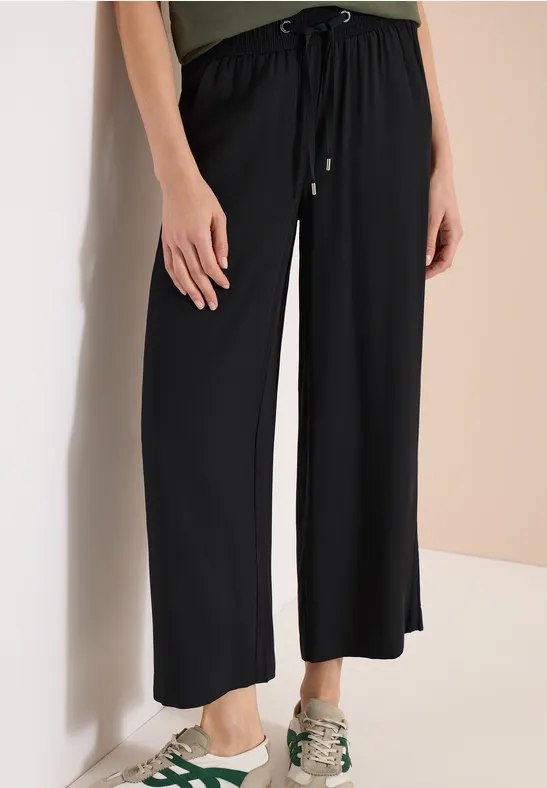 Fließende Wide-Leg High-Waist Hose