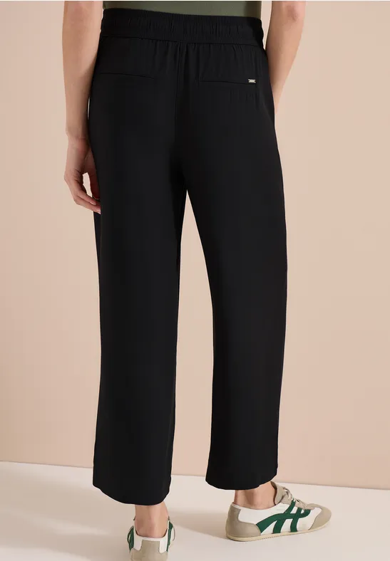 Fließende Wide-Leg High-Waist Hose