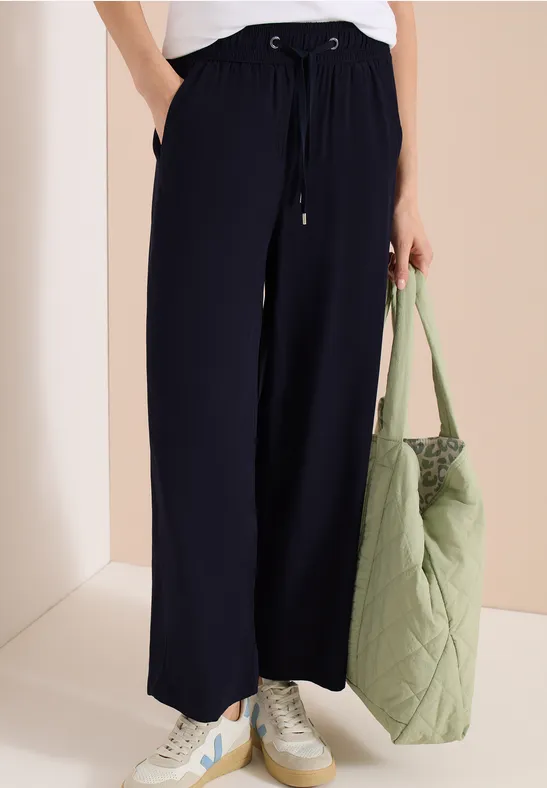 Fließende High-Waist Wide-Leg Hose