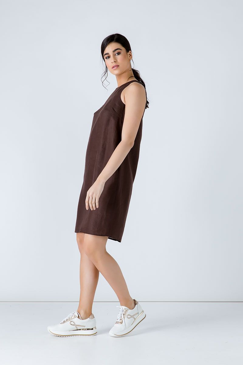Minimalistisches ärmelloses Leinen-Sackkleid