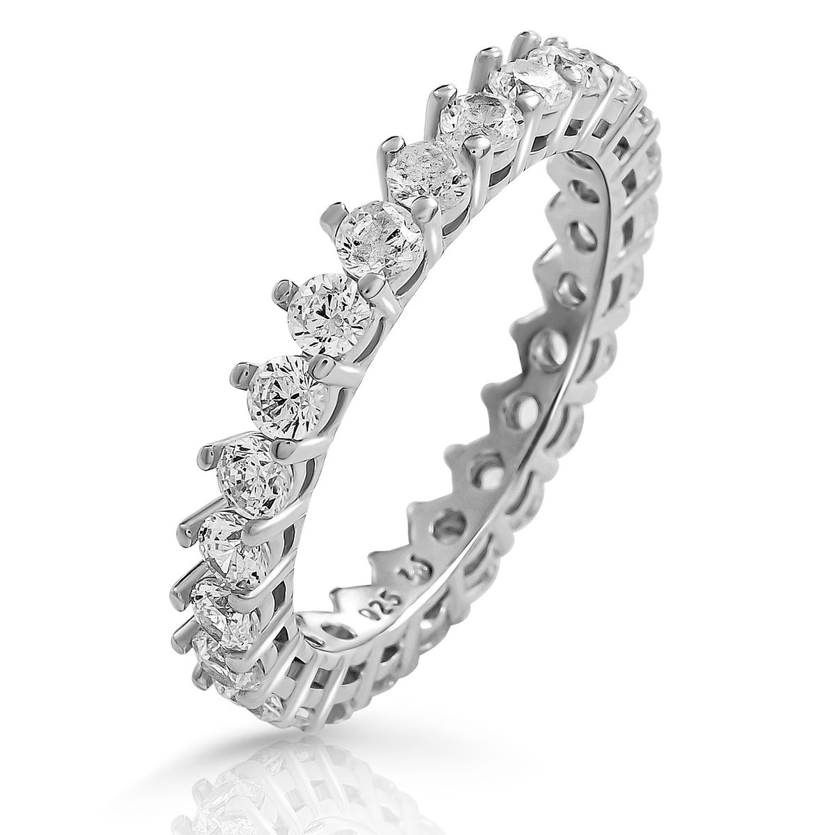 Eleganter funkelnder Eternity-Ring