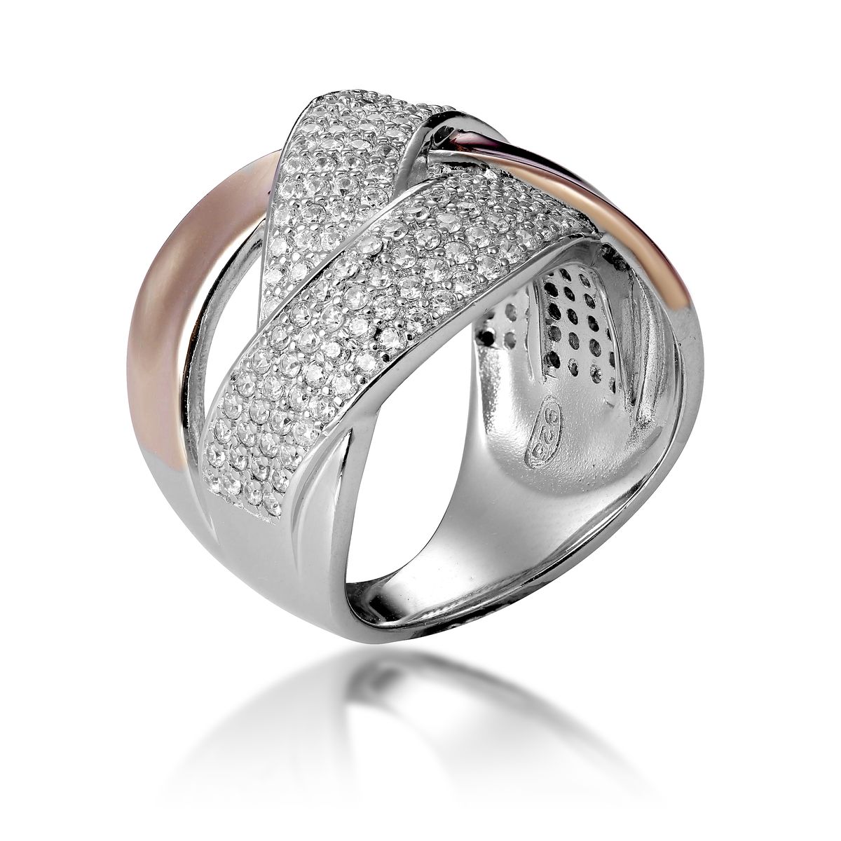 Überkreuzter Pavé-Statement-Ring