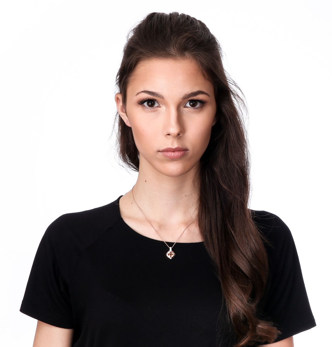 Athena Halskette mit Geometrischem Anhänger