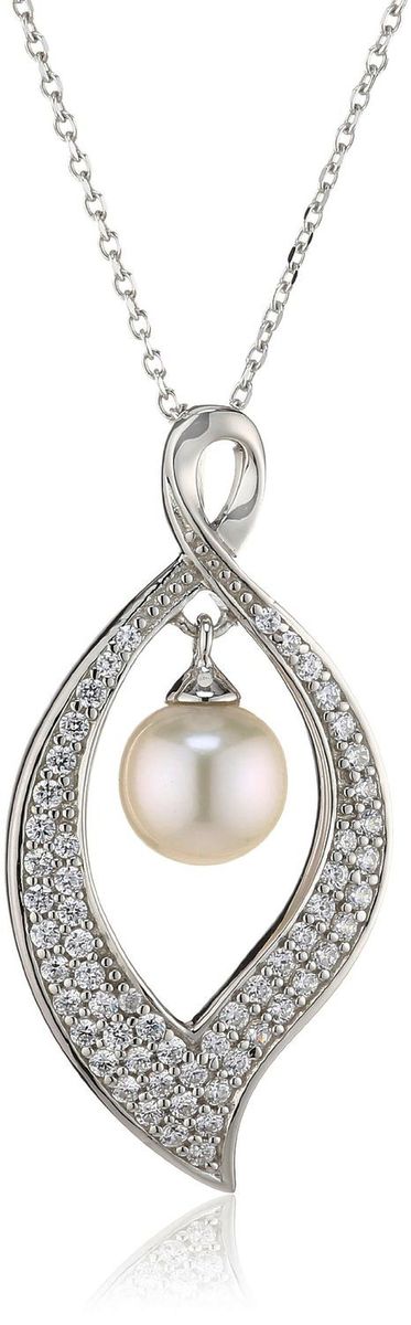 Elegante Halskette mit Perlenanhänger