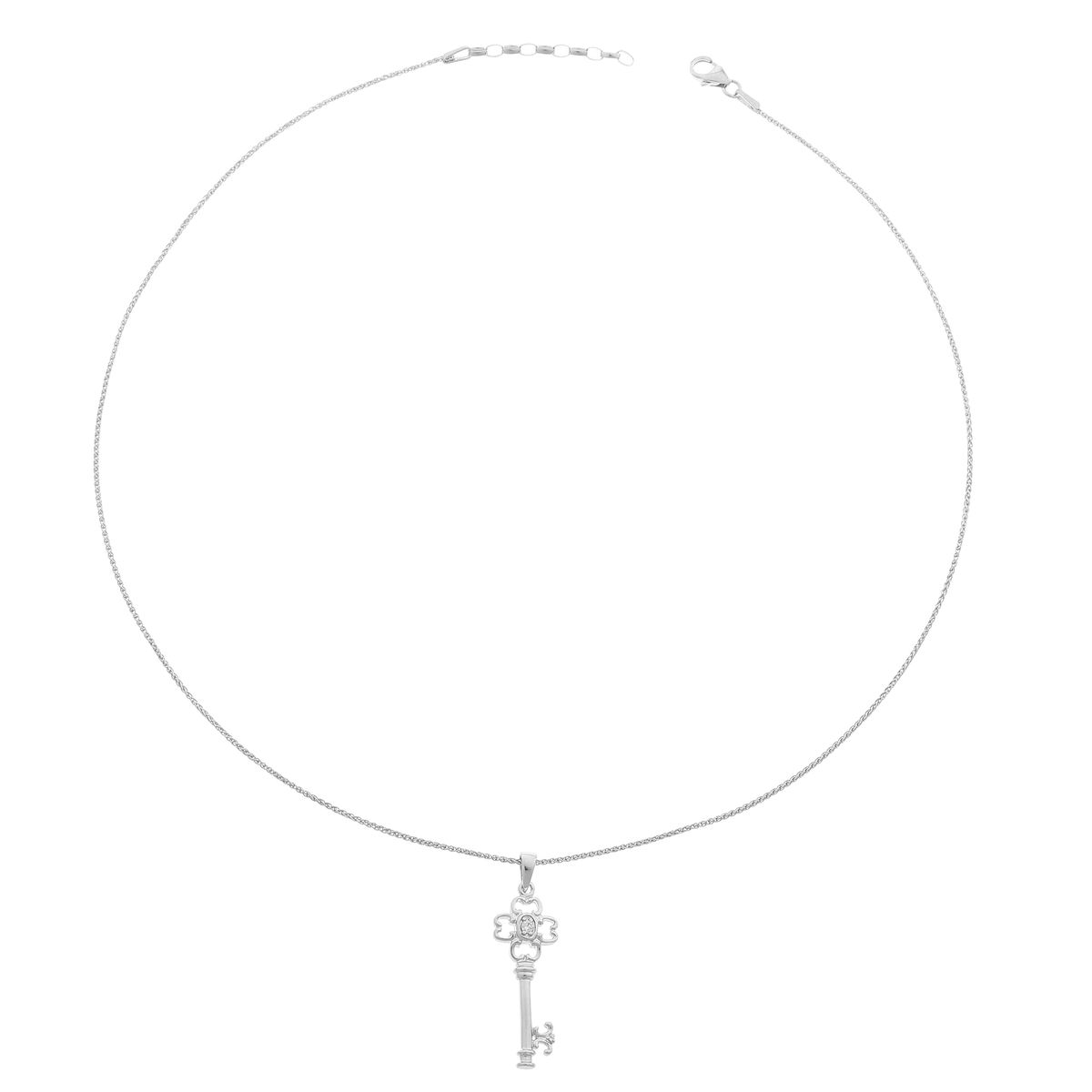 Silberkette mit verziertem Schlüsselanhänger