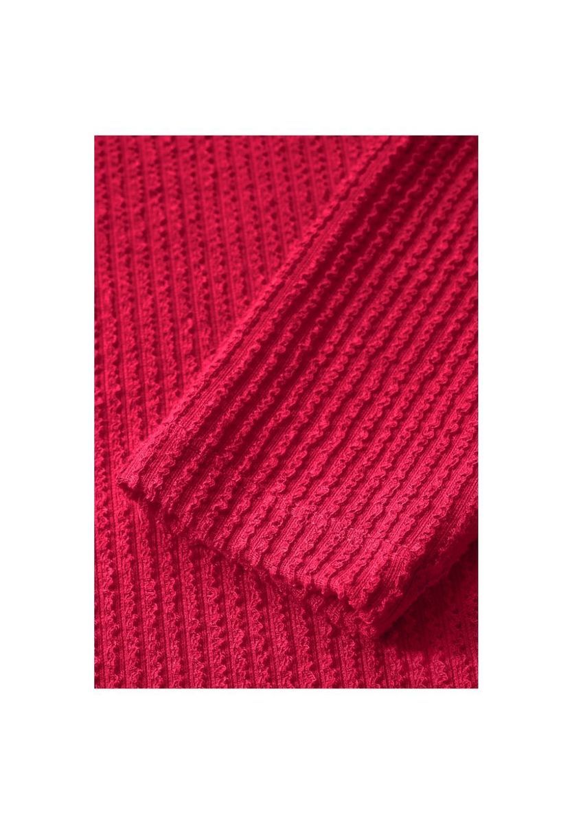 Strukturierter Pullover mit U-Boot-Ausschnitt
