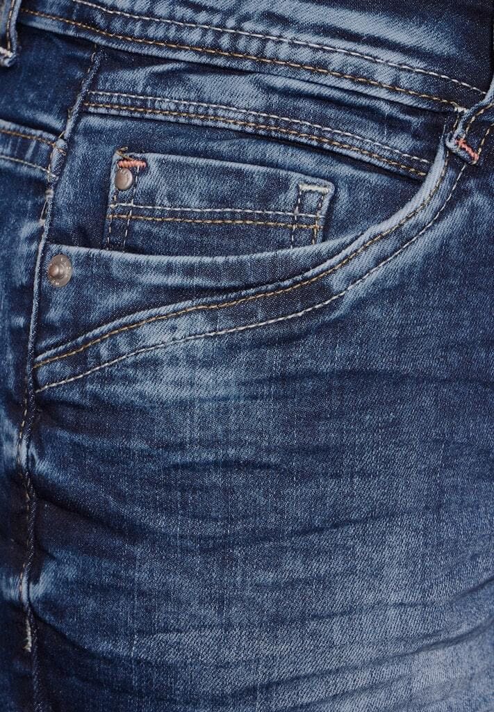 Gerade geschnittene Denim im Casual Fit