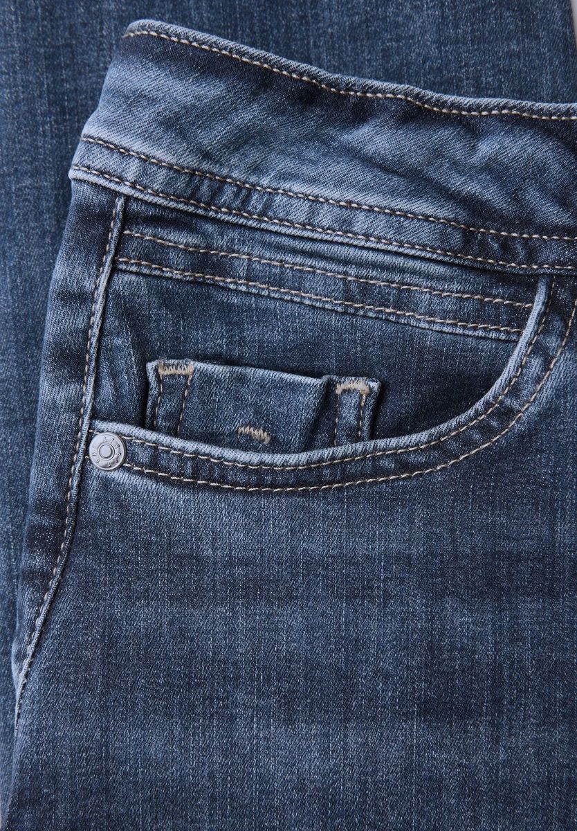 High-Waist Slim Fit Jeans