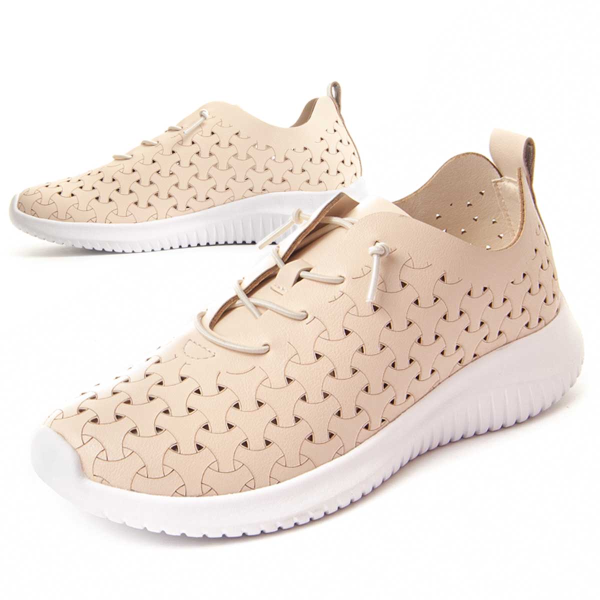 Slipper-Sneaker mit Laser-Cut Perforierung