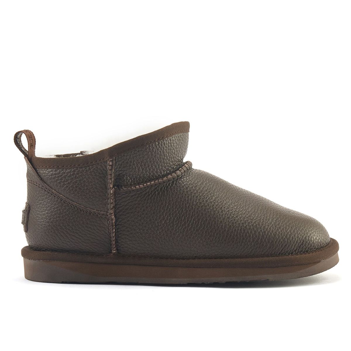 Ultrakurze Stiefel aus genarbtem Leder