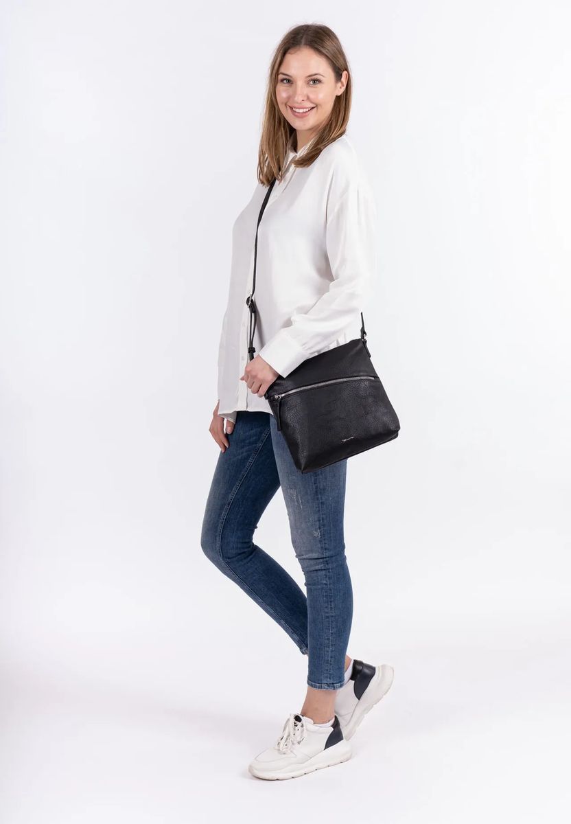 Strukturierte Crossbody-Tasche aus Kunstleder