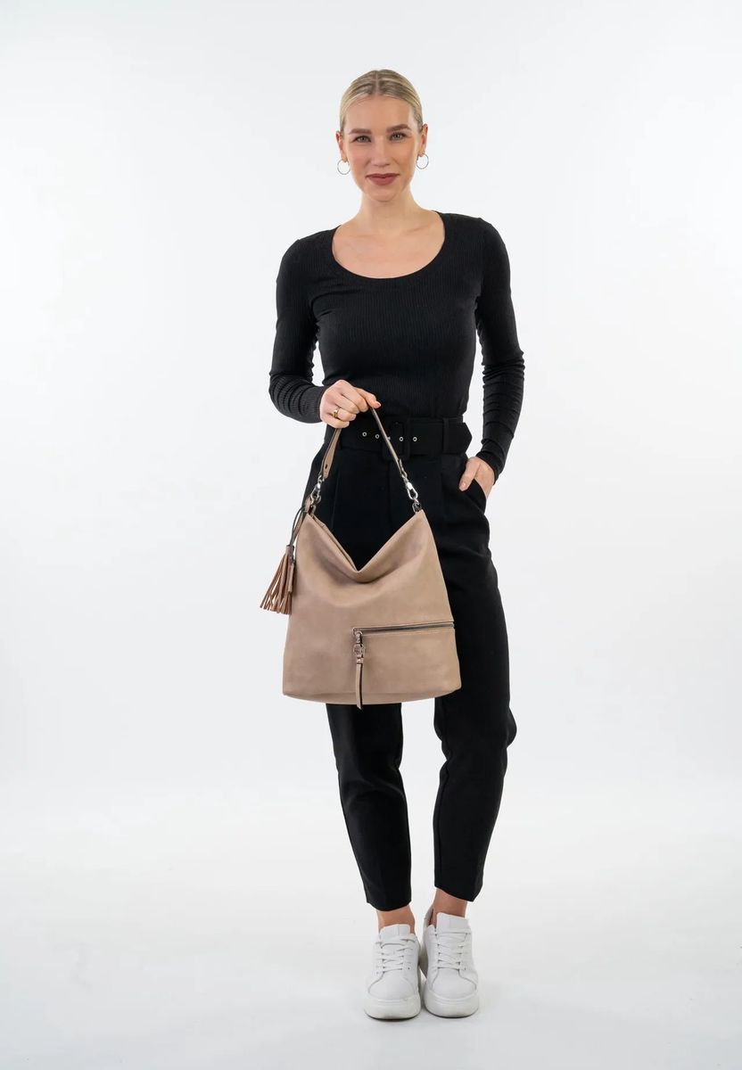 Weiche Schultertasche im Hobo-Stil