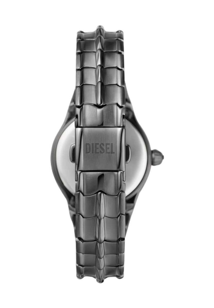 Skulpturale Armbanduhr mit organischen Gliedern