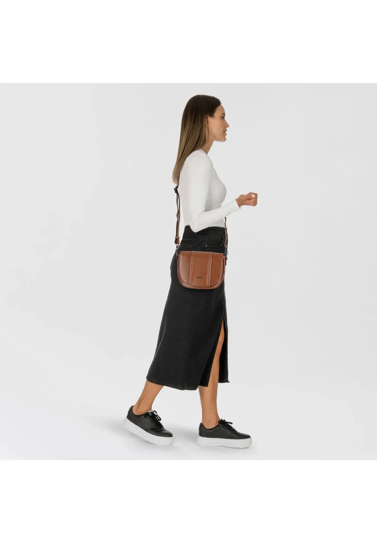 Elegante Umhängetasche in Sattelform
