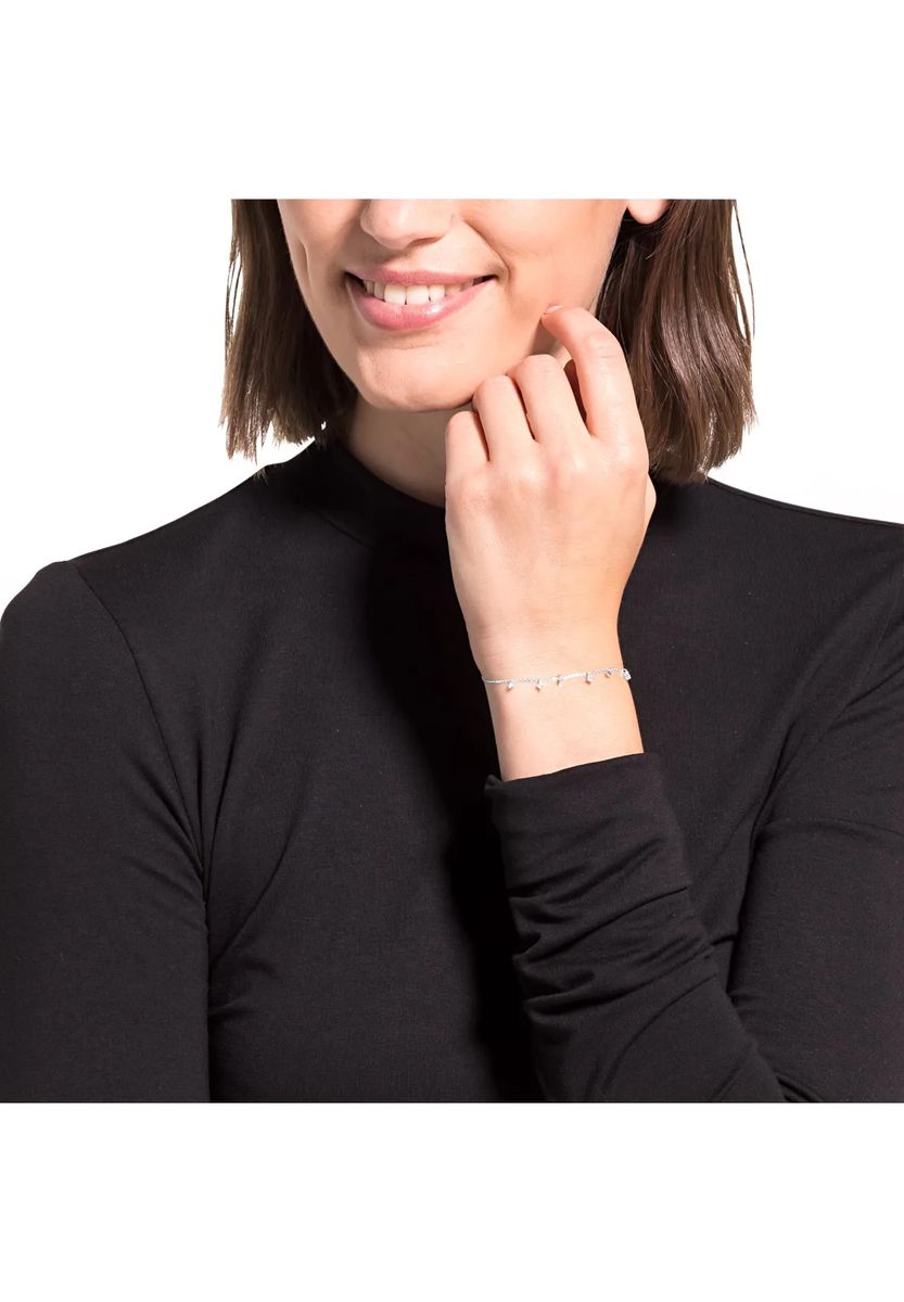 Zartes Silberarmband mit Anhängern