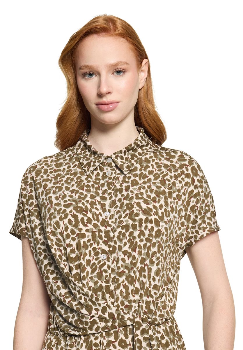 Jumpsuit mit Leopardenprint und Hemdkragen